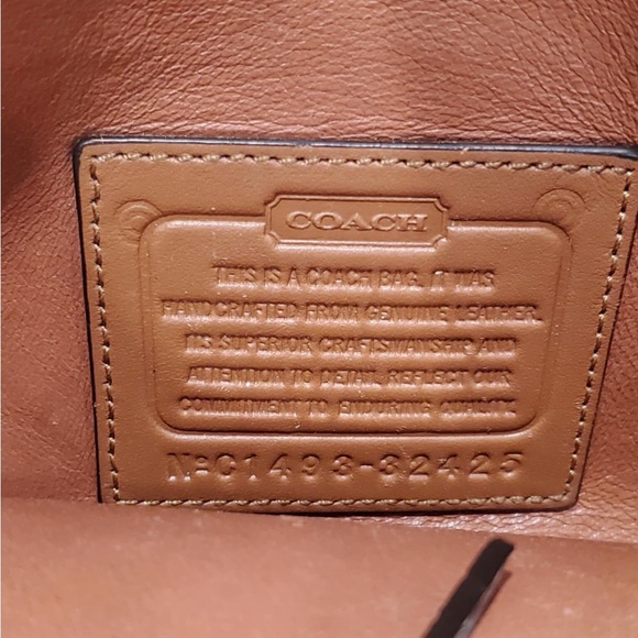RARE $1,600 Coach Borough Bag in Exotic Embossed Python & Glovetanned Leather - Picture 11 of 15